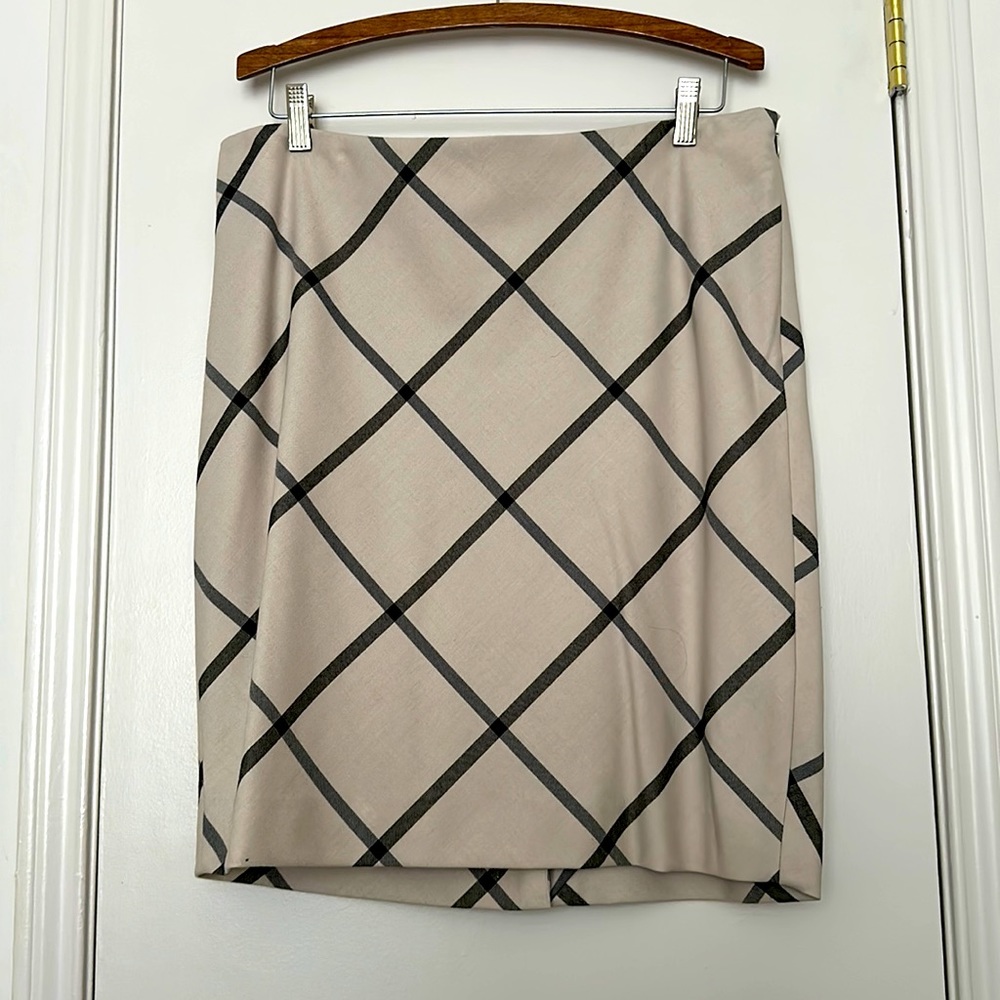 The Limited tan and black plaid skirt